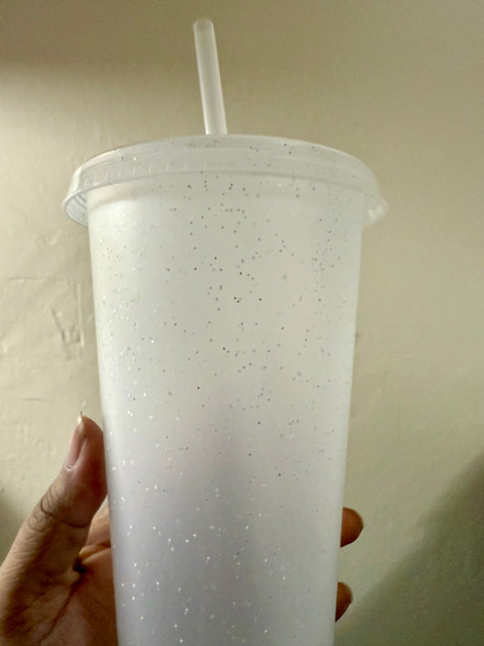 Clear Plastic 24oz Glitter Cup w/ Plastic Straw