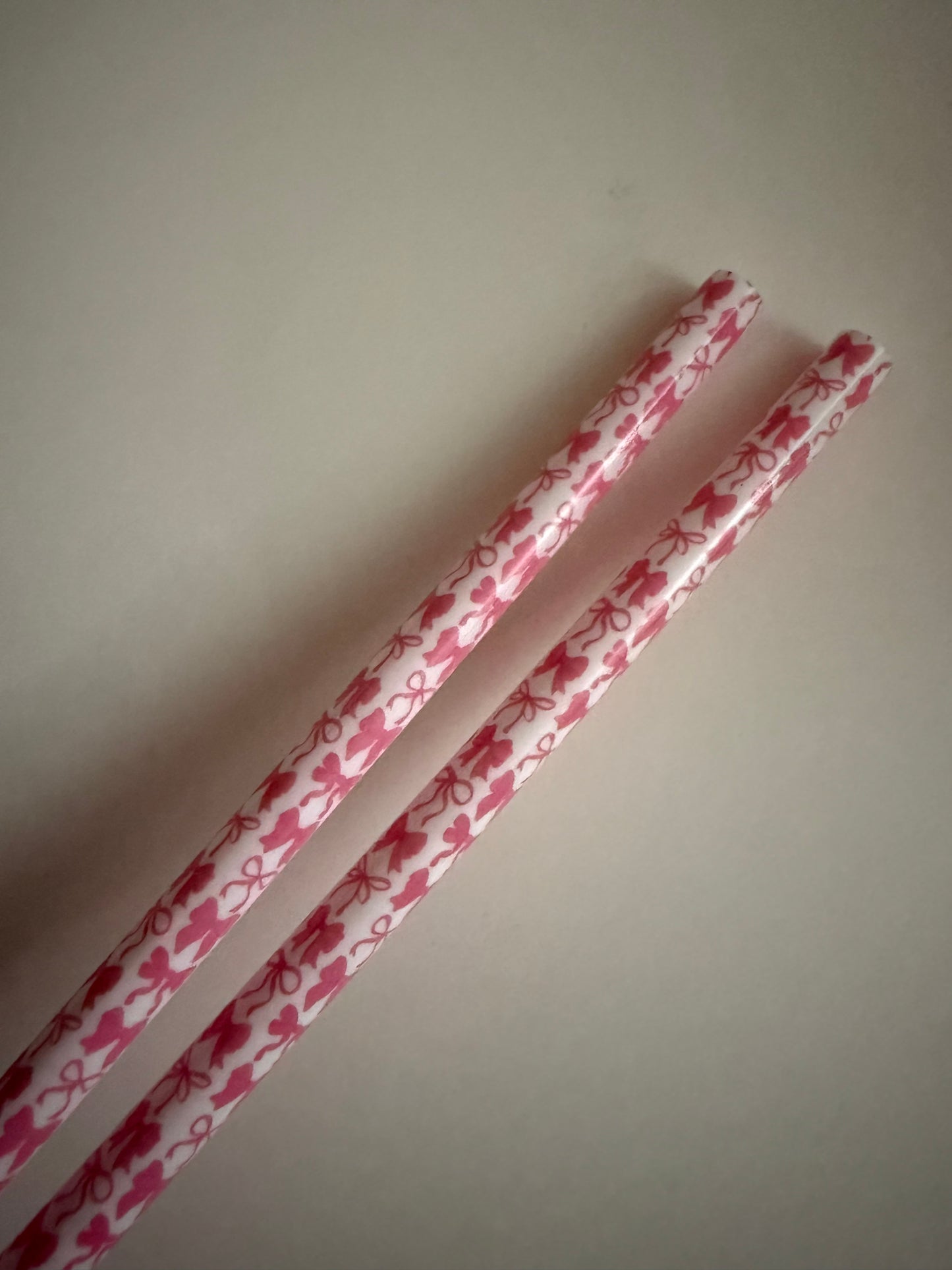 Pink Bows White Straws
