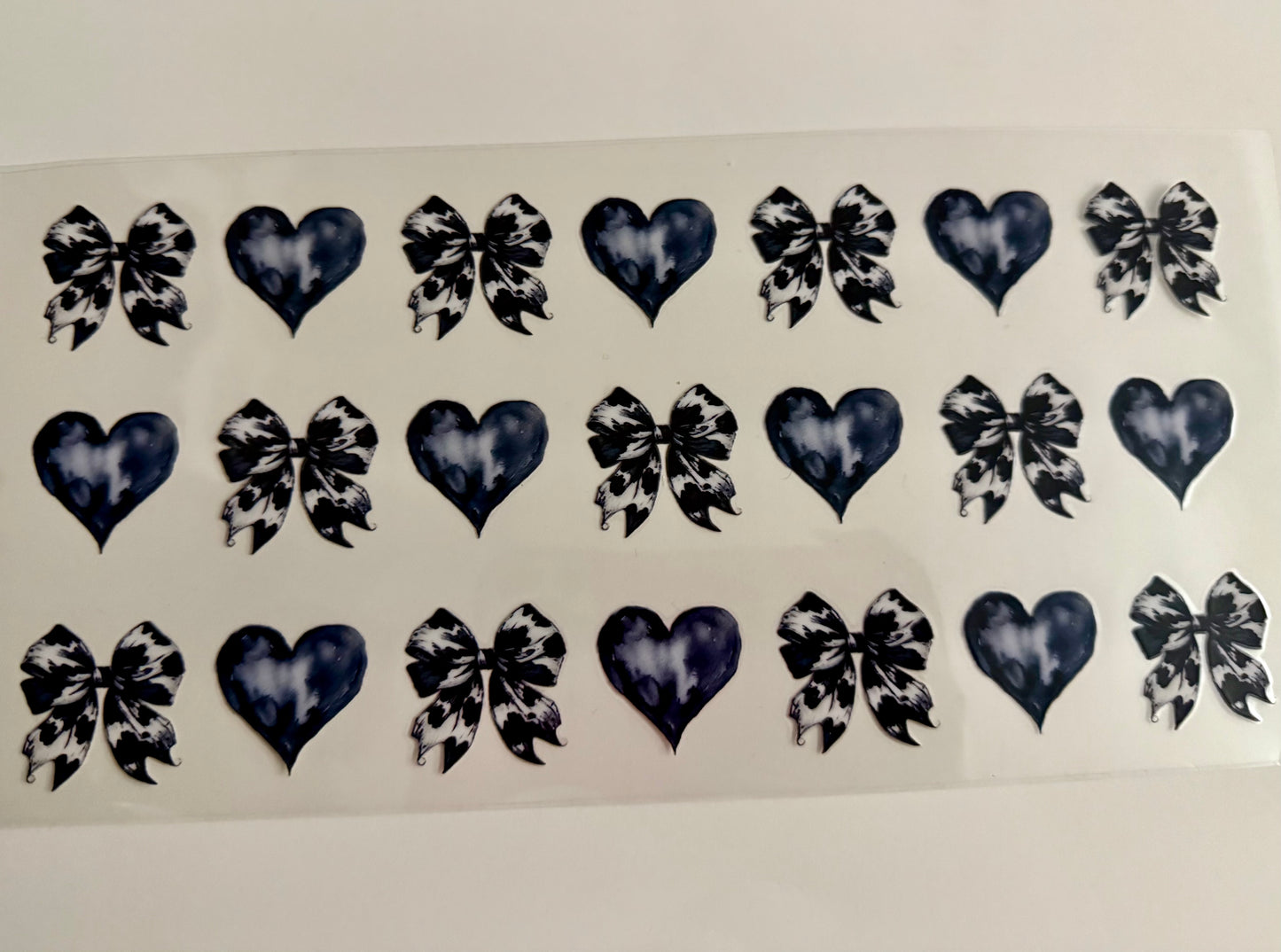 Cow Bows & Black Hearts Wrap