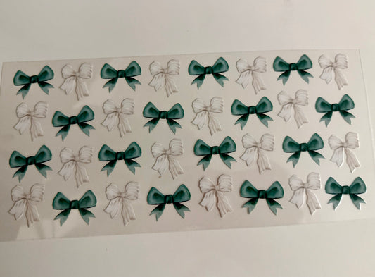 Teal-ish Green & White Bows Wrap
