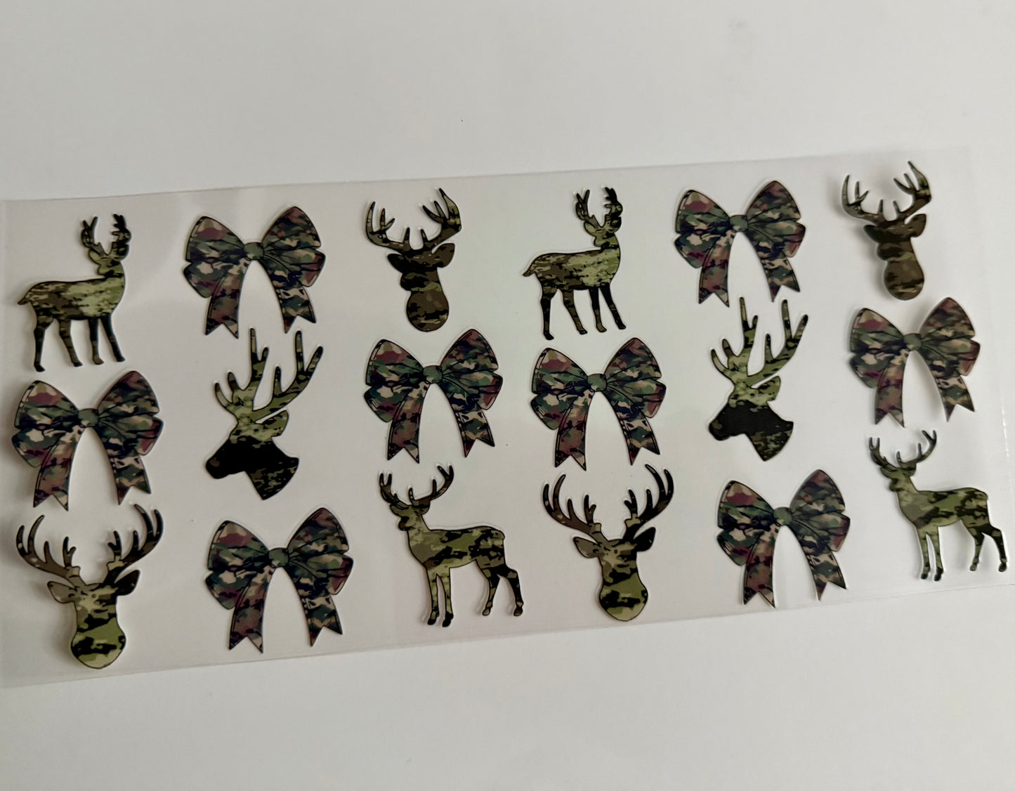 Camo Bows & Deer Wrap